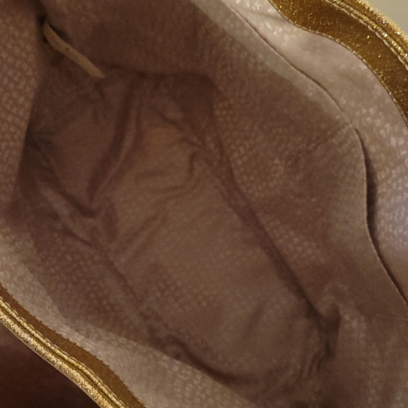 COPY - Kate spade ♠️ glitter gold tote bag !🥰😚💃 - Picture 5 of 11